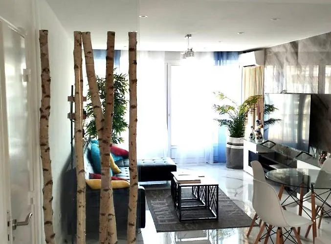 Centre Maxime 100m Et Commerce A Pied * Sainte-Maxime