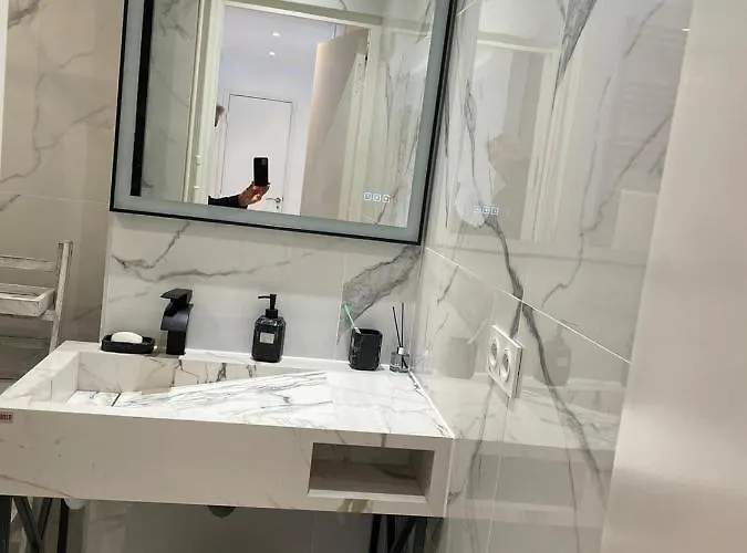 Apartamento Centre Maxime 100m Et Commerce A Pied Sainte-Maxime