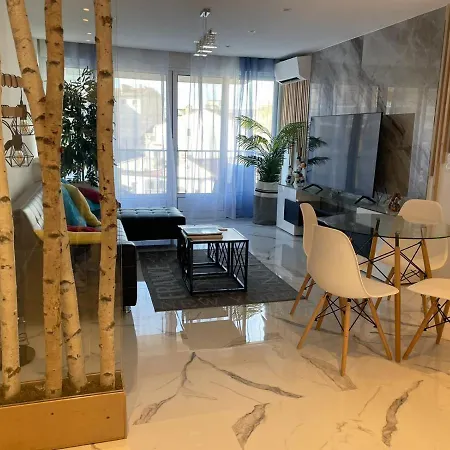 Apartament Centre Maxime 100m Et Commerce A Pied