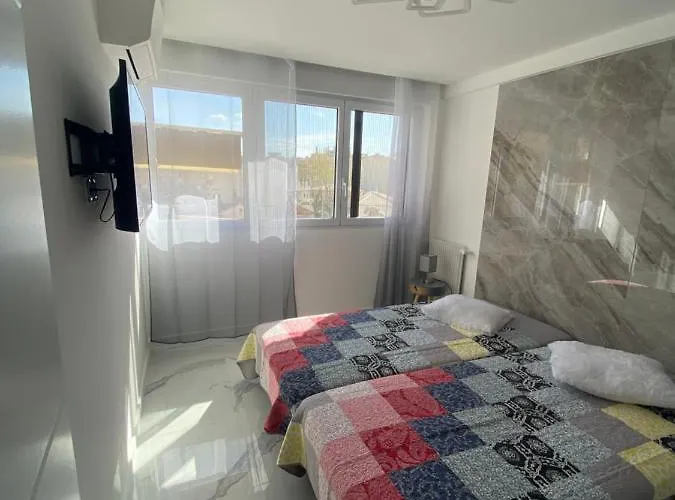 Apartament Centre Maxime 100m Et Commerce A Pied Sainte-Maxime